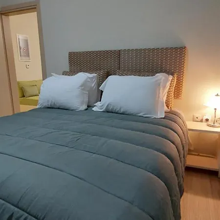 Semesterbostad Votrishouse