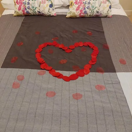 Votrishouse * Тира