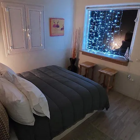 Casa de Férias Votrishouse Fira (Santorini)