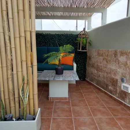 Votrishouse * Тира