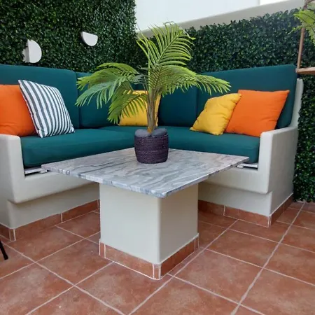 Hébergement de vacances Votrishouse *